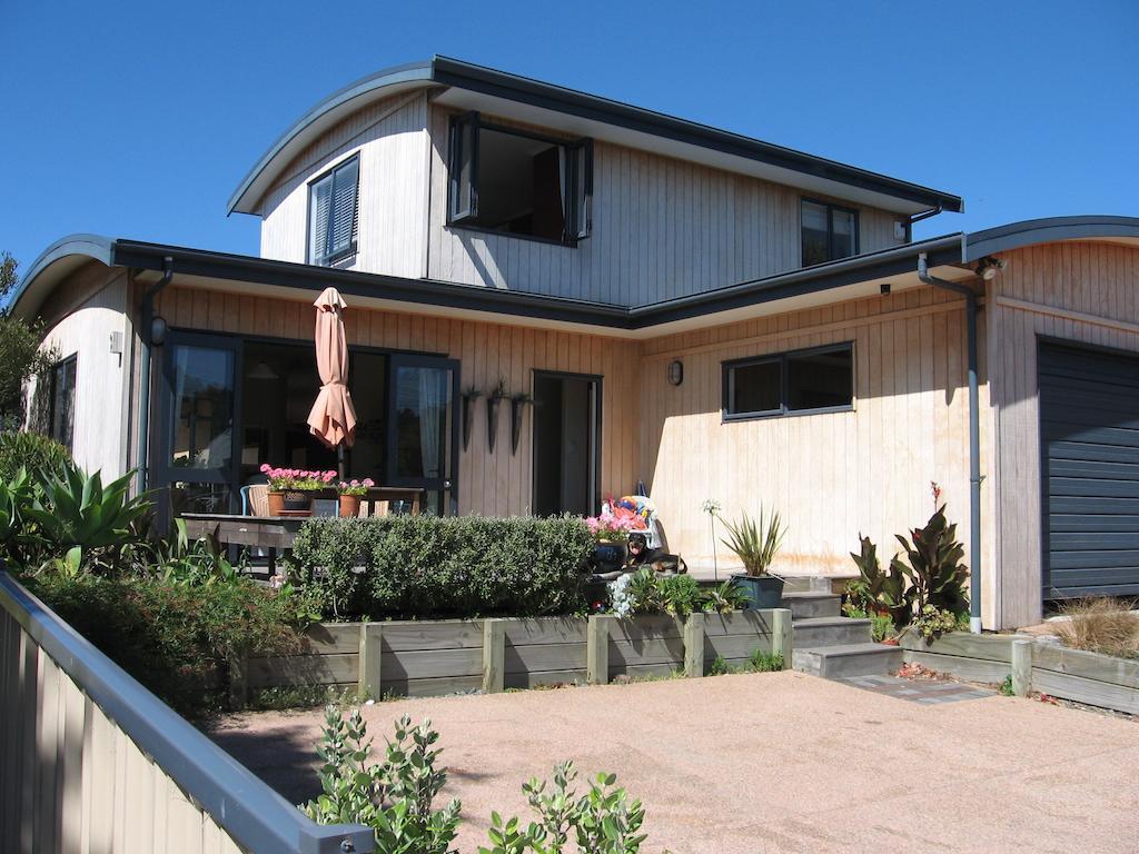 Kotuku Bed & Breakfast Уангамата Экстерьер фото